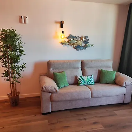 Ocean View Luxury Big Terrace 1 Bedroom 아파트 아데제